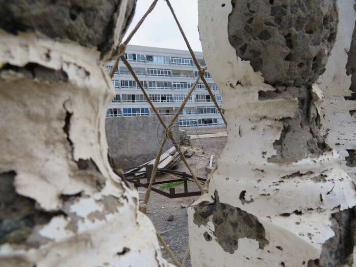 Imagen de deterioro que sufre el edificio plurifamiliar de La Garita/TA.